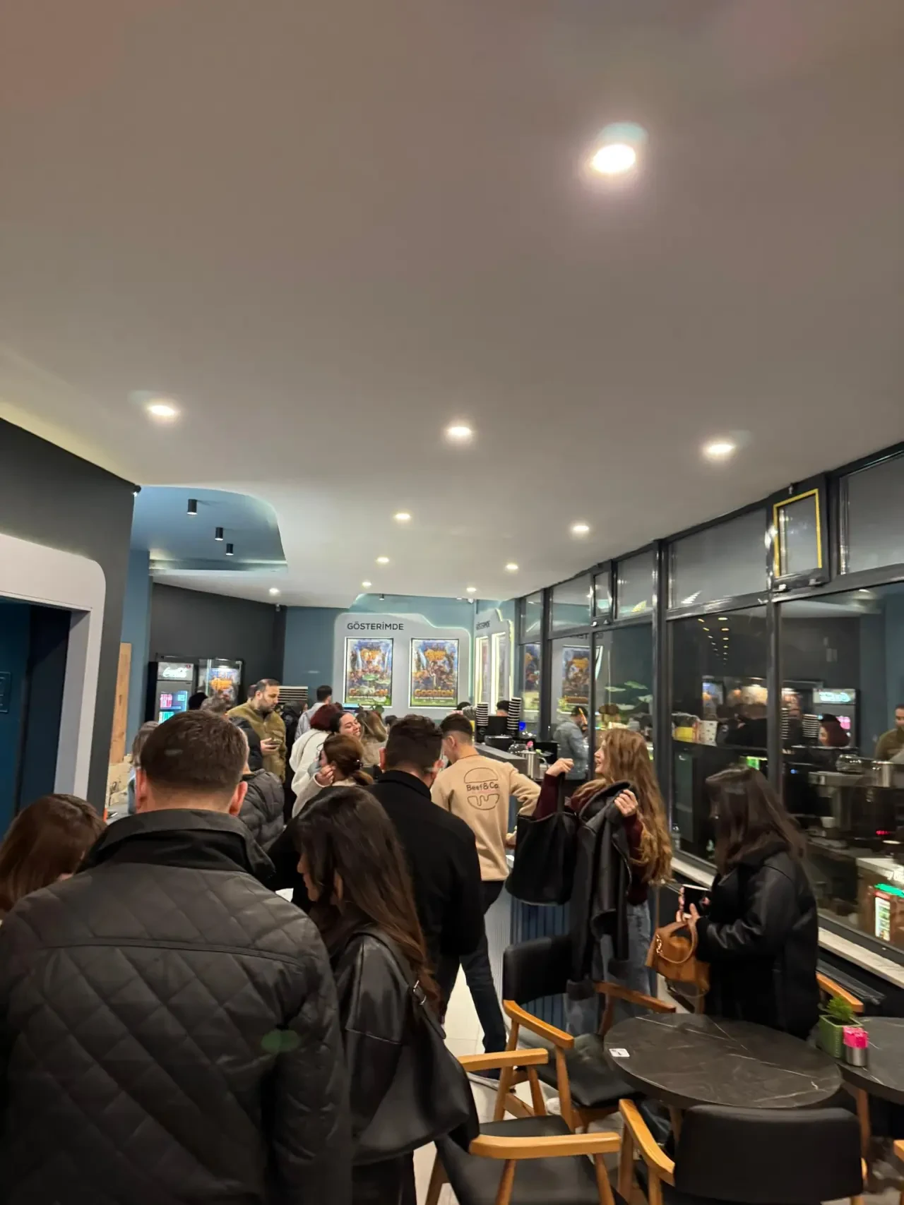 CHP Merzifon Gençlik Kolları’ndan “Yan Yana” Film Gecesi 2