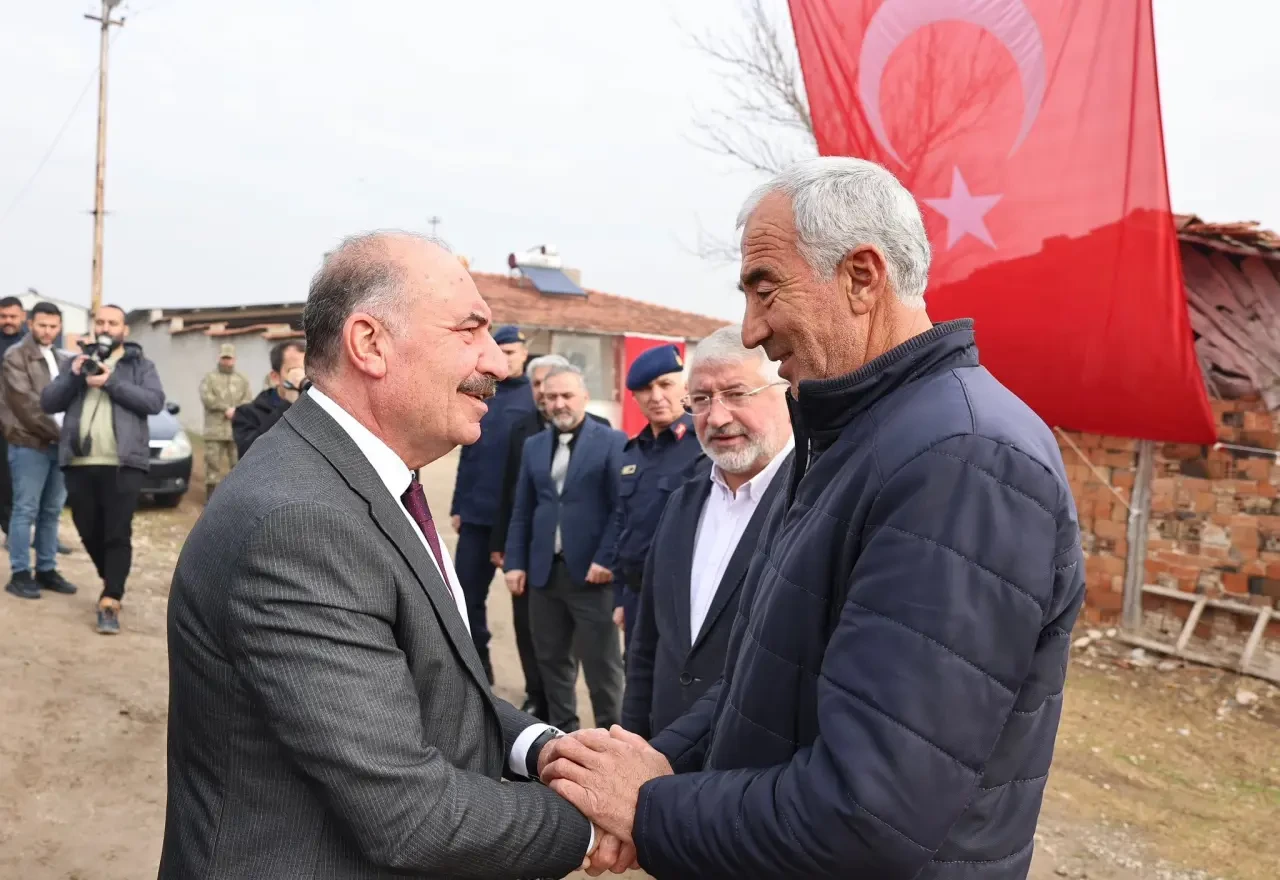 Merzifon’da Şahadet Belgesi Aileye Gözyaşlarıyla Takdim Edildi 2