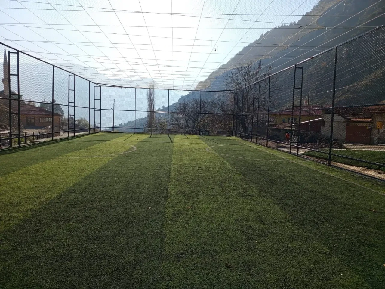 Başkandan Yeni Halı Saha Mujdesi 2