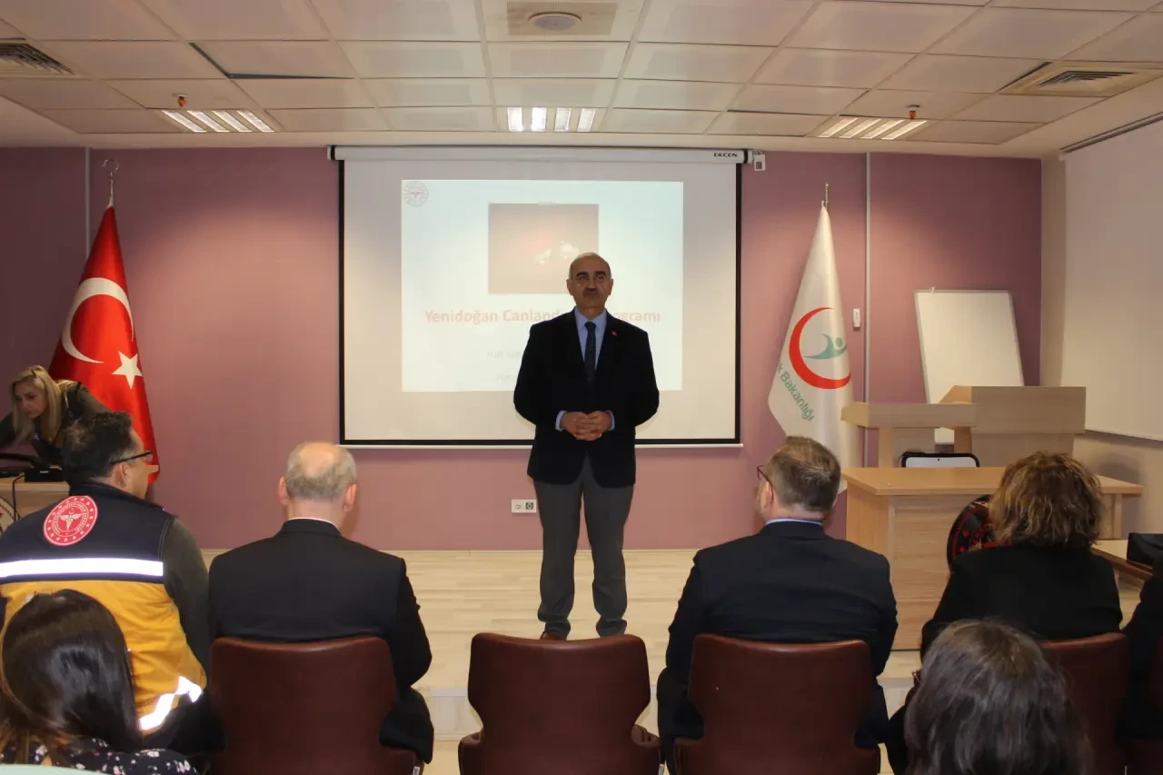 Amasya’da Yenidoğan Canlandırma Eğitimi Başladı 2