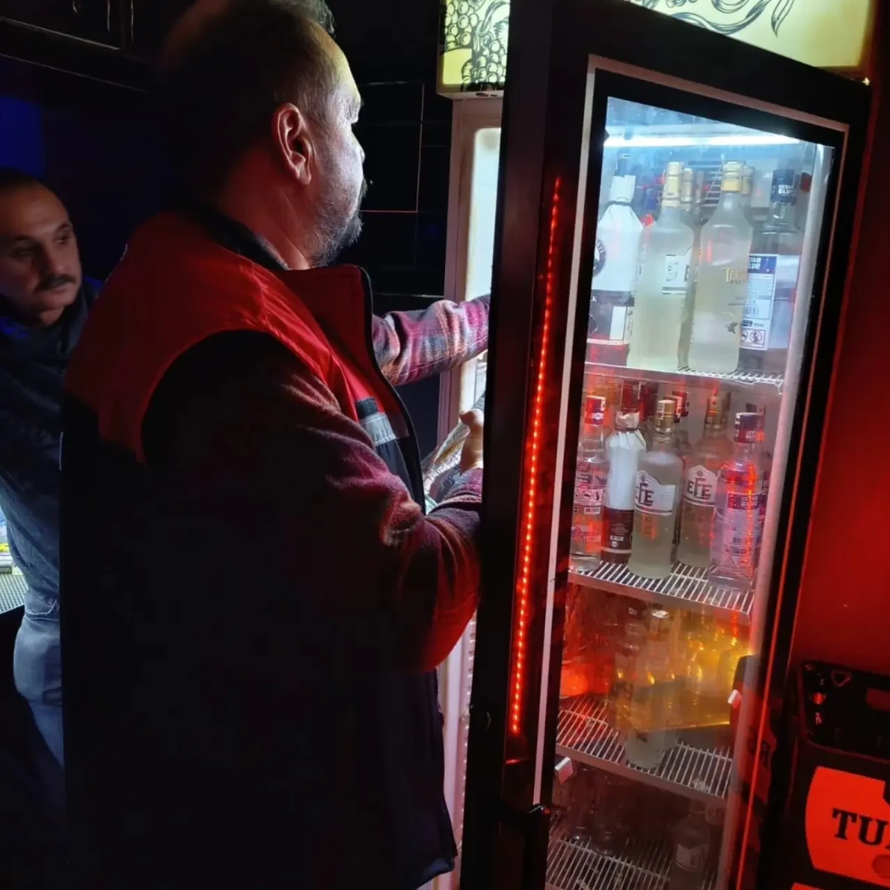 Merzifon’da Yılbaşı Öncesi Alkollü İçki Denetimleri Sıklaştırıldı 4