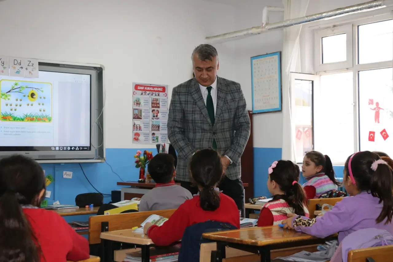 Eğitimin Nabzı Uygur Şehit Eraslan Güngör’de 4