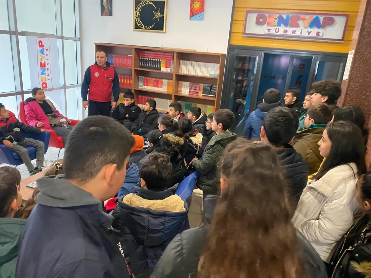 Gençlik Merkezi Öğrencilerle Buluştu 8