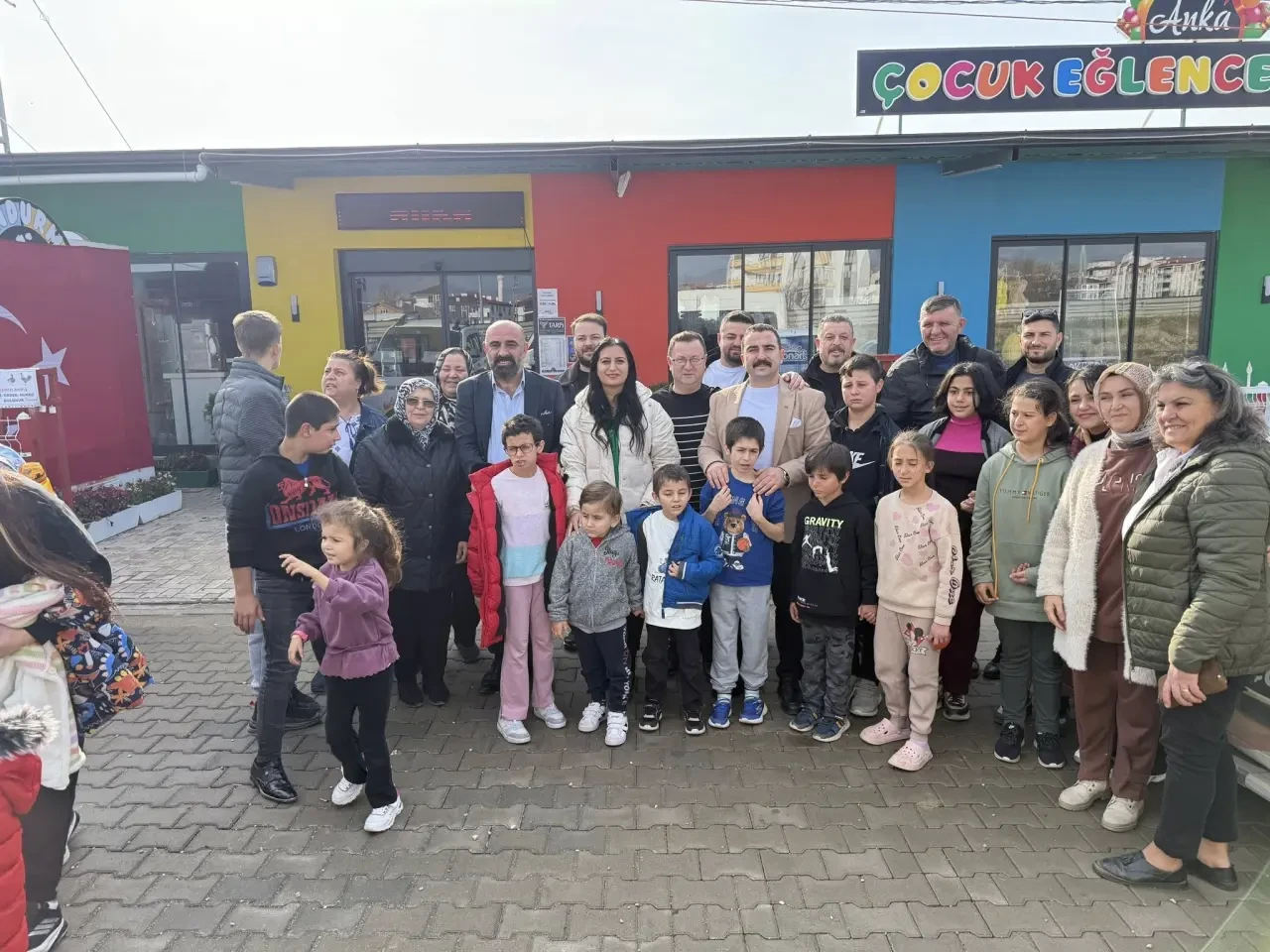 Merzifon Gençleri Yardımlaşma Derneği’nden Özel Buluşma 5