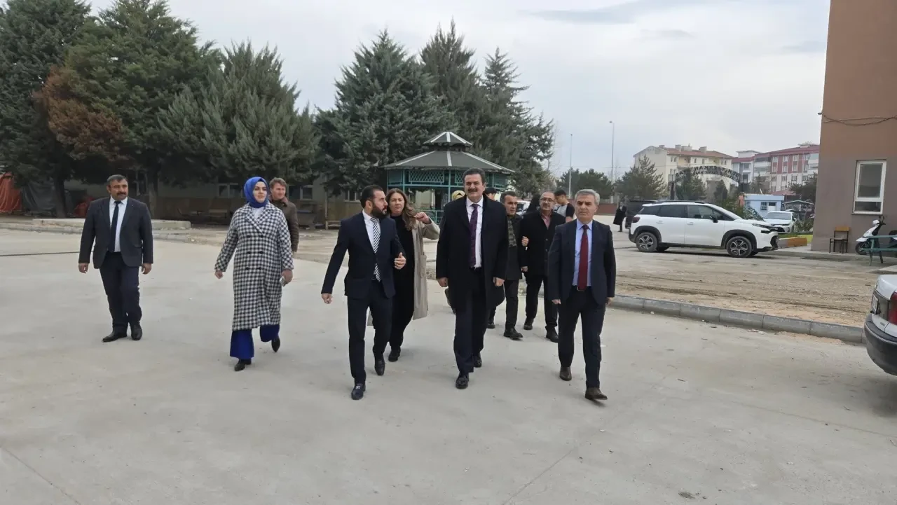 Suluova’da Eğitim Yatırımları Yerinde İncelendi 2