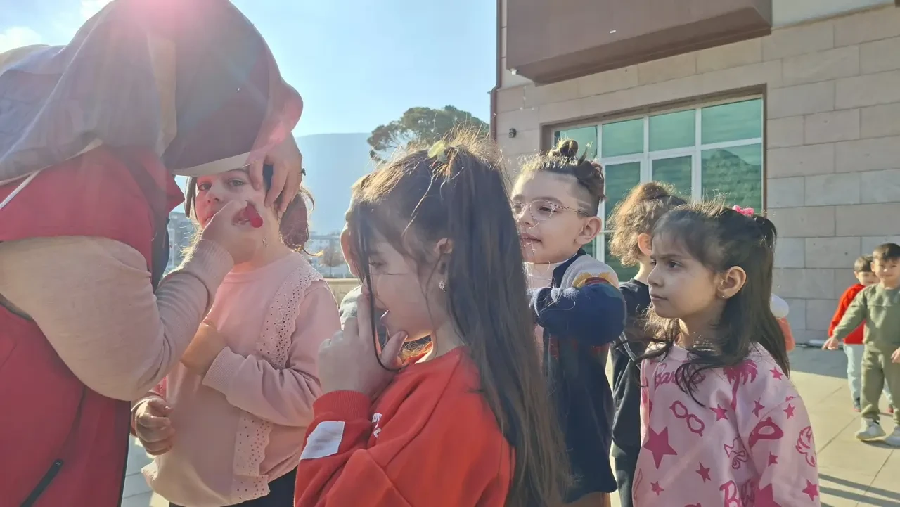 Minik Öğrenciler Renkli Bir Gün Geçirdi 2