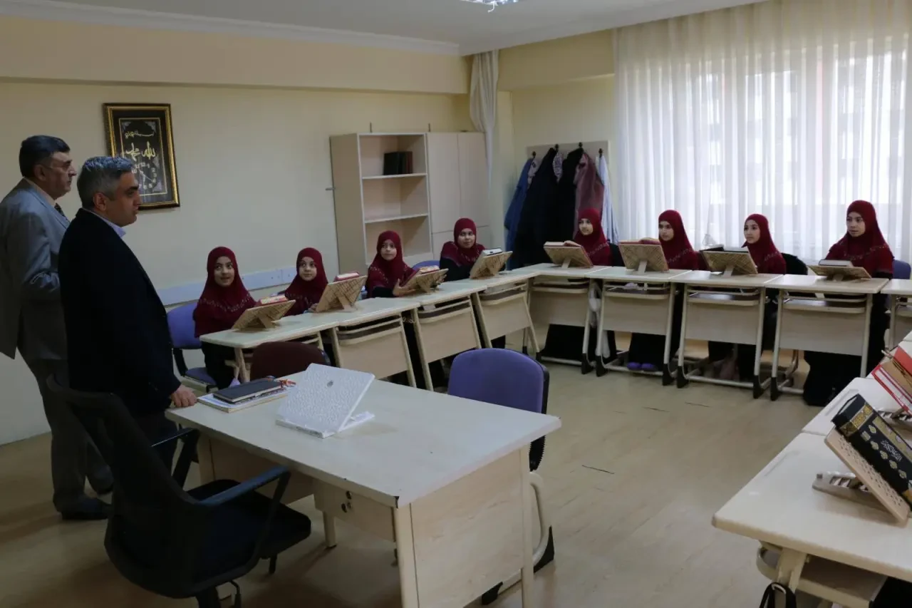 Merzifon’da Manevi Eğitime Yakın Takip 1