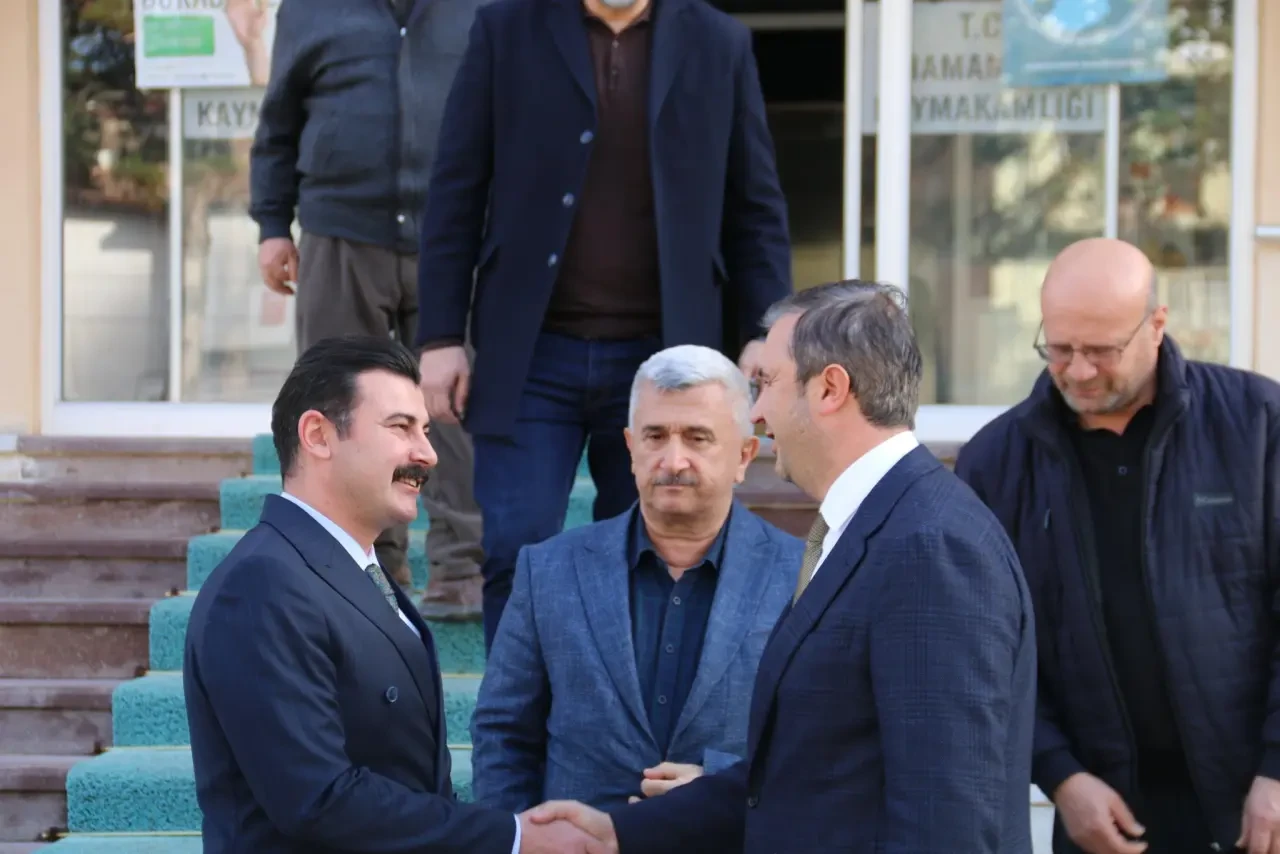 AK Parti’den Hamamözü Çıkarması 1