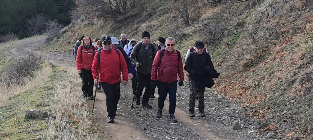 Merzifon Doğaseverleri Vadilerde İz Bıraktı 2