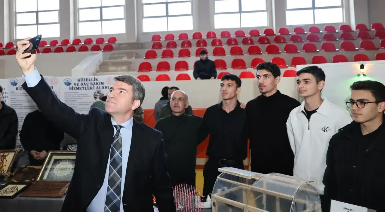 Vali Bakan’dan Meslek Lisesine Ziyaret 1