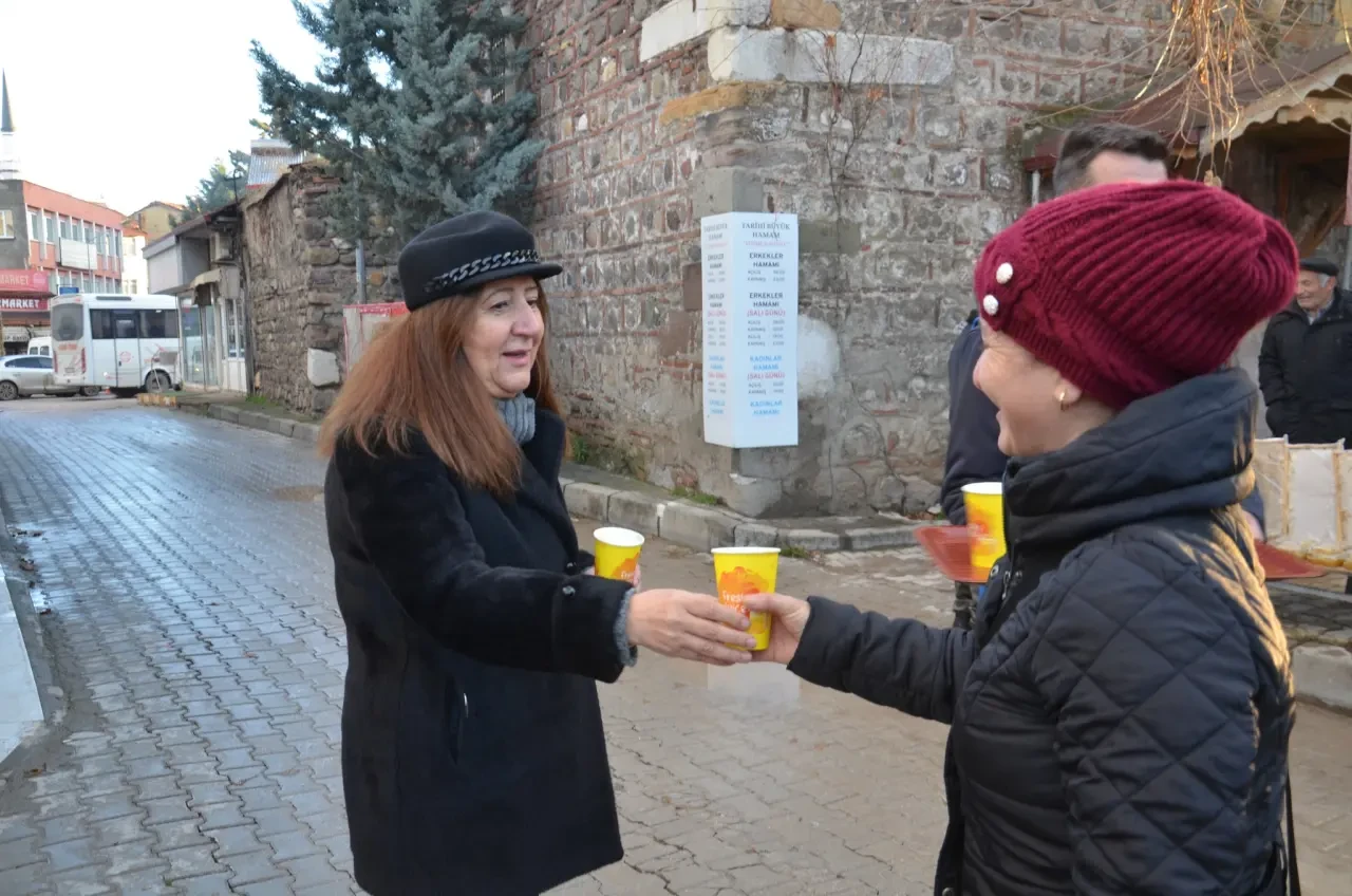 Gümüşhacıköy Belediyesi’nden Çorba İkramı 13