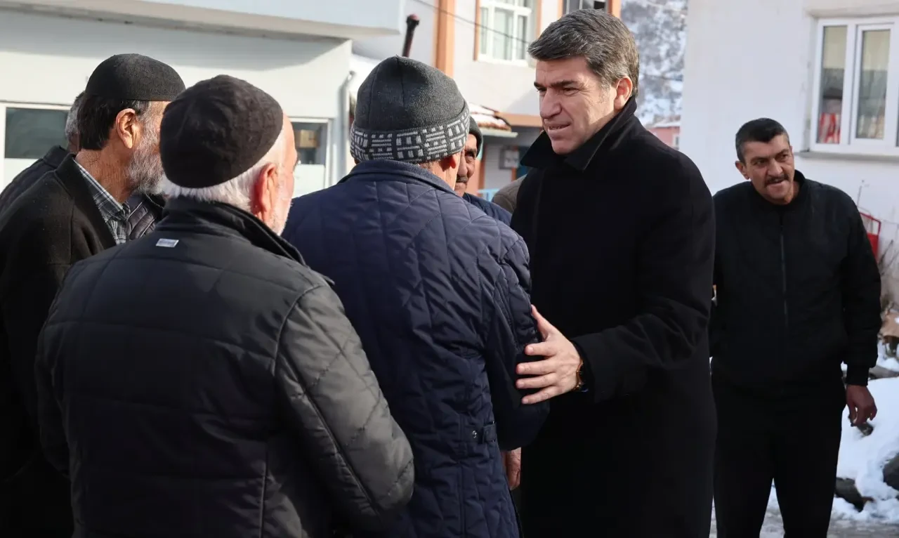 Vali Bakan Köy Halkını Dinledi 2