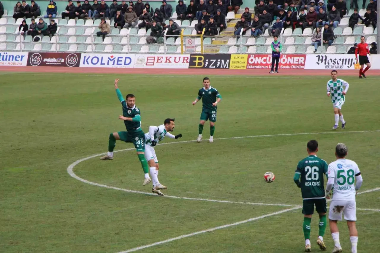 Amasyaspor FK Fırsat Tepti: 2-2 2