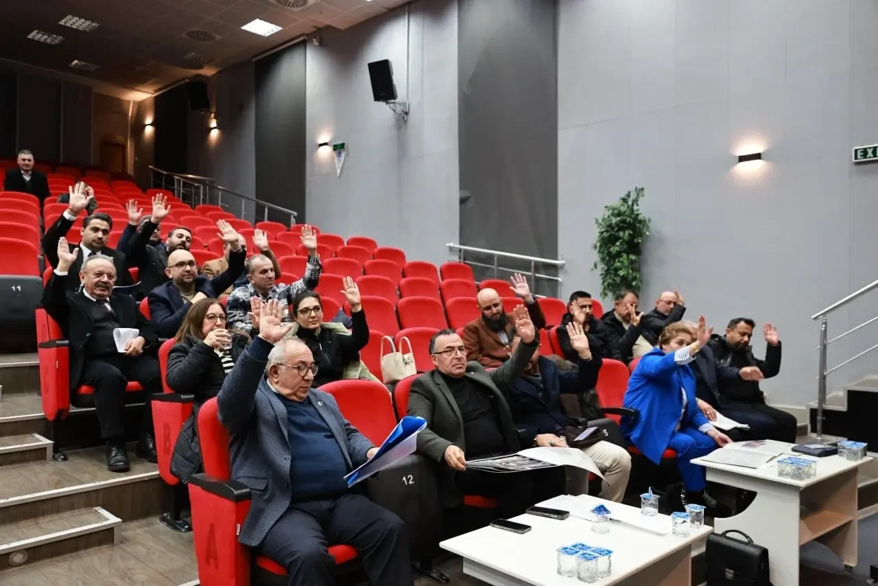 Meclis Yıla Yoğun Gündemle Başladı! 1