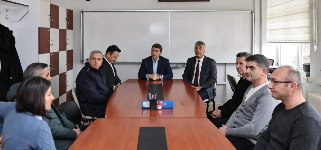 Vali Bakan Doğantepe’de 4