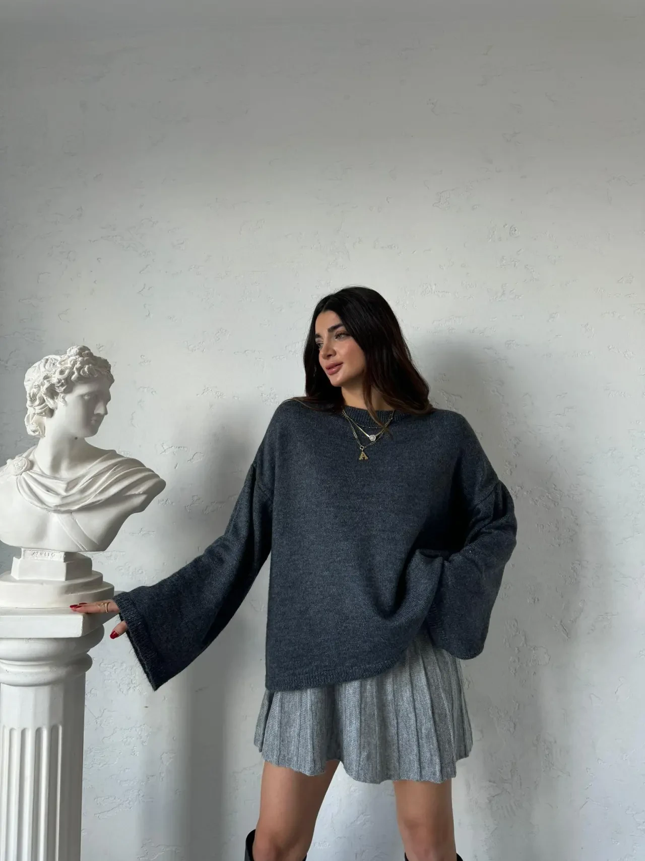 Kazak ve Etek Kombinleriyle Şıklığın En Sıcak Hali 4