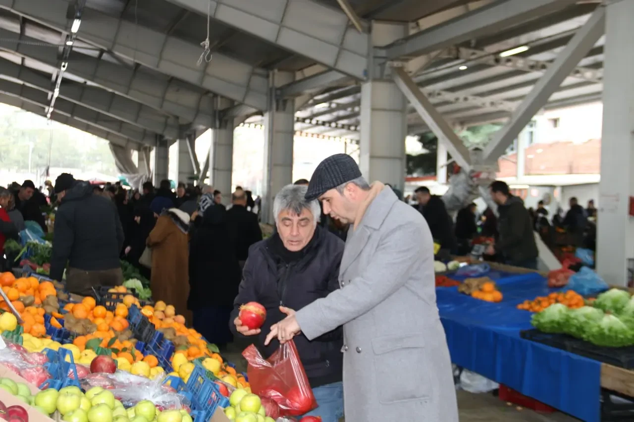 Amasya Ak Parti İl Başkanı Sahada 8