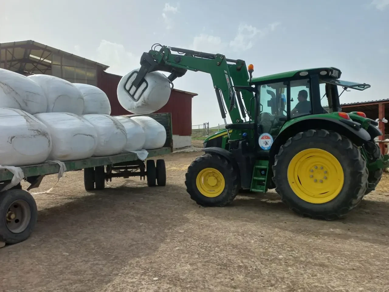 Amasya DSYB’den Üreticiye Kaba Yem Güvencesi 3