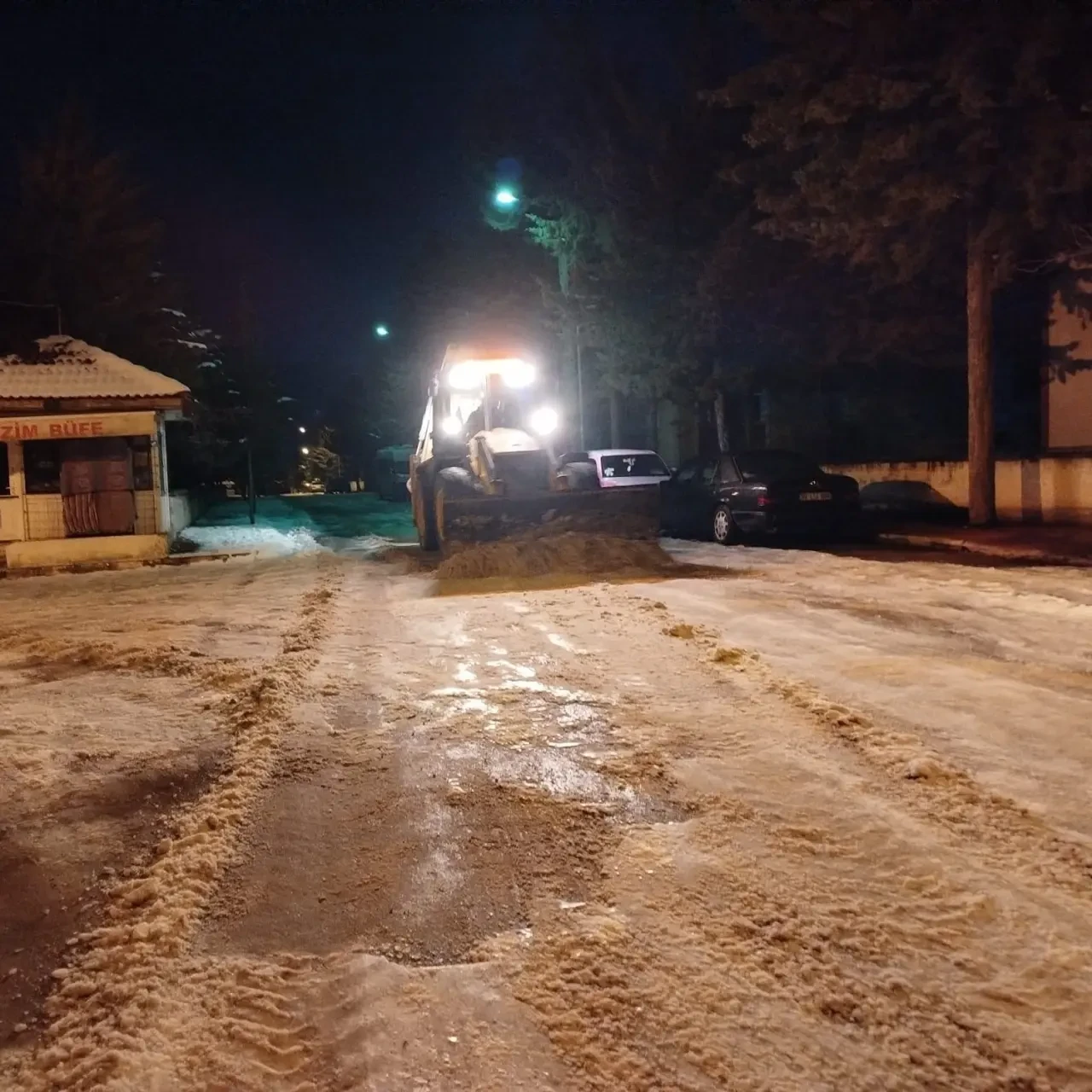 Merzifon’da Kışa Karşı 7/24 Mücadele 4