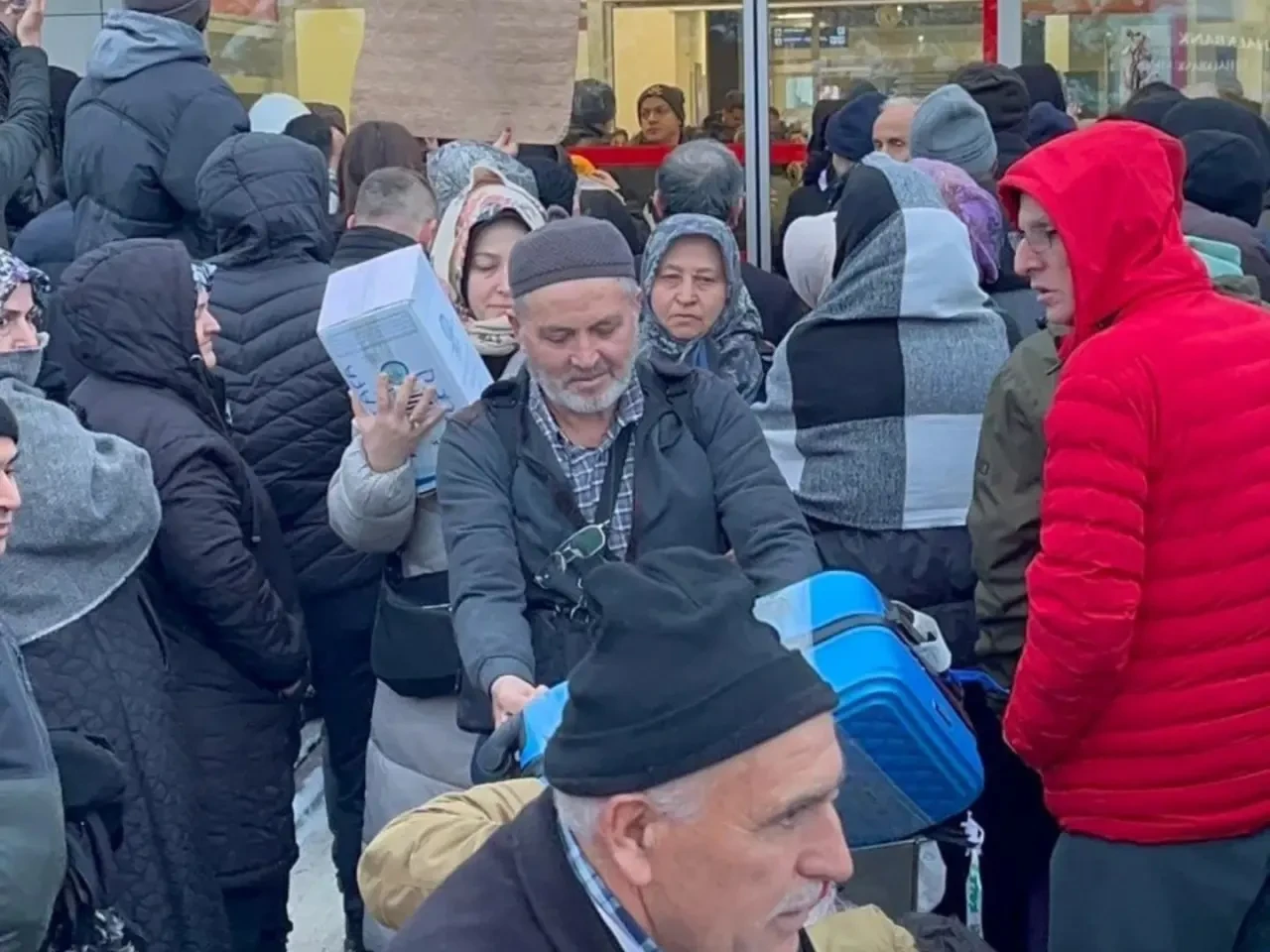 Amasya-1 Özel Umre Kafilesi Yurda Döndü 2