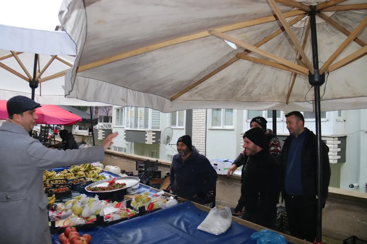 Amasya Ak Parti İl Başkanı Sahada 4