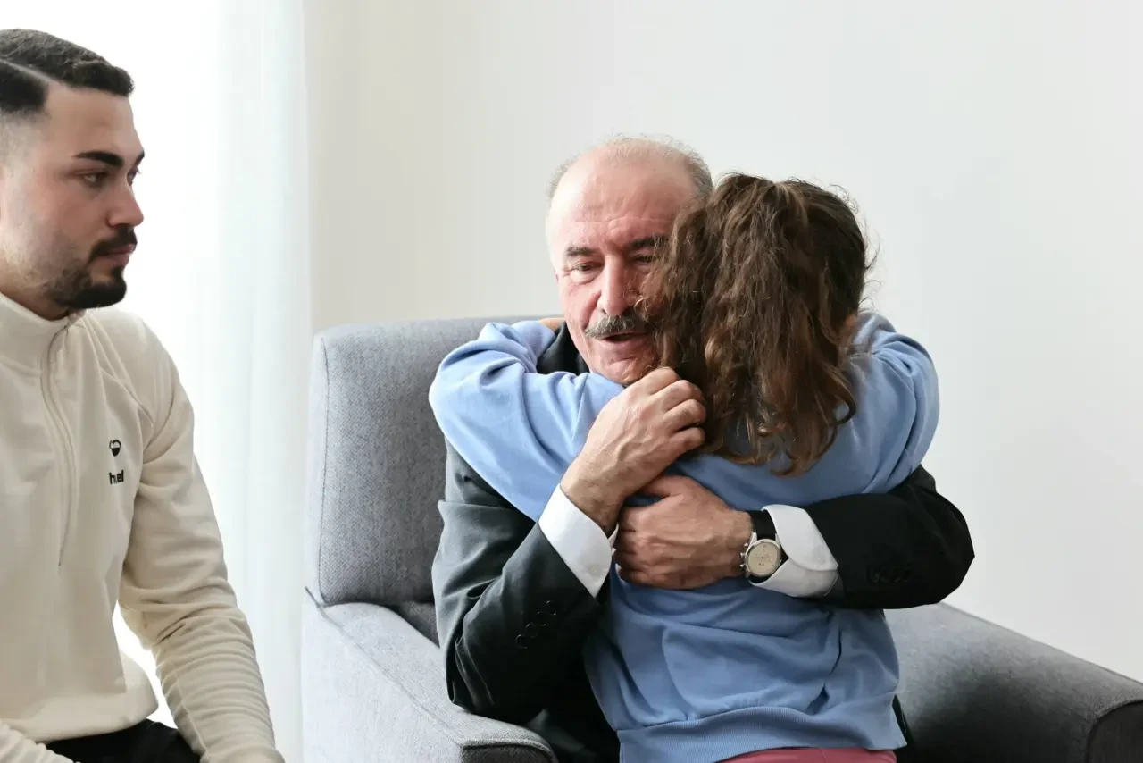 Bir Millet, İki Devlet: Acıda Tek Yürek 5