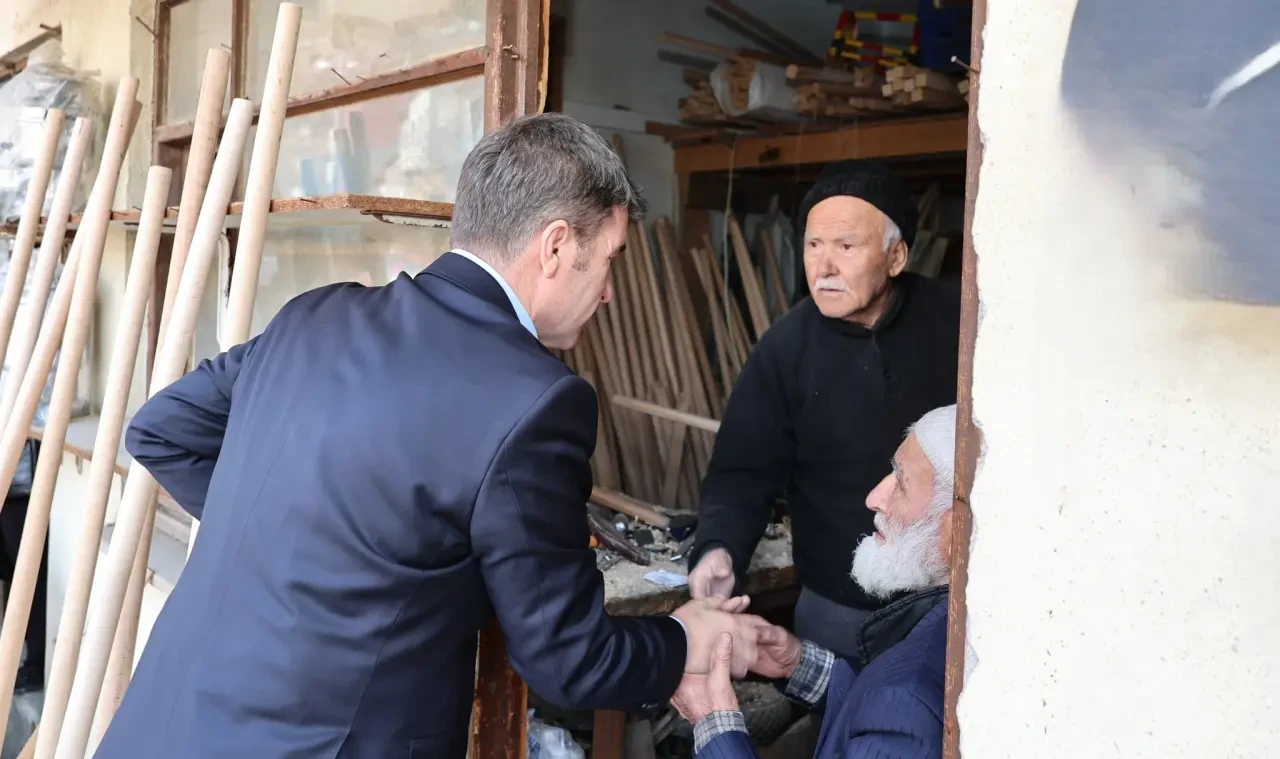 Dere Mahallesi’nde Gözler Vali Bakan’daydı 2