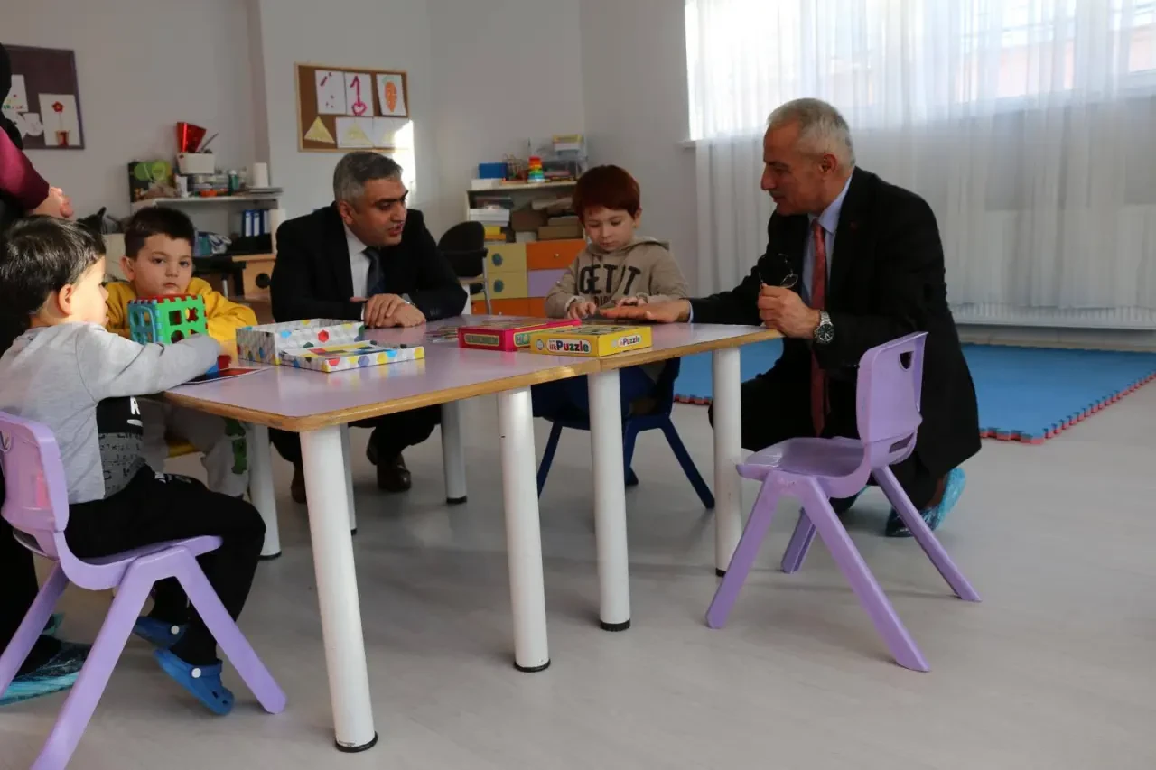 Merzifon'da Okul Öncesi ve Özel Eğitim Mercek Altında 3