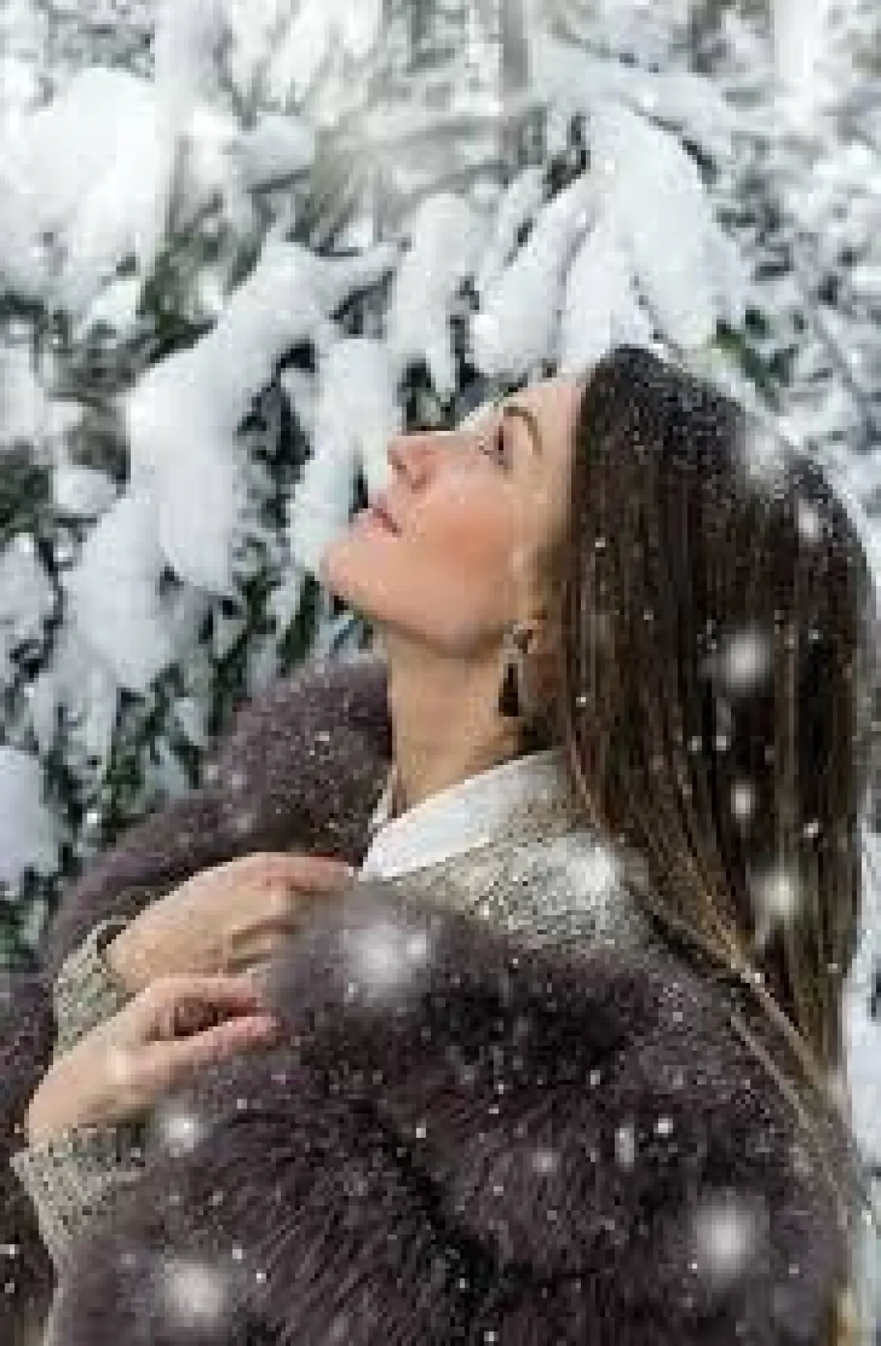 Karda Çekilecek Pozlar: Kış Manzarasında Etkileyici ve Doğal Fotoğraf Fikirleri 3