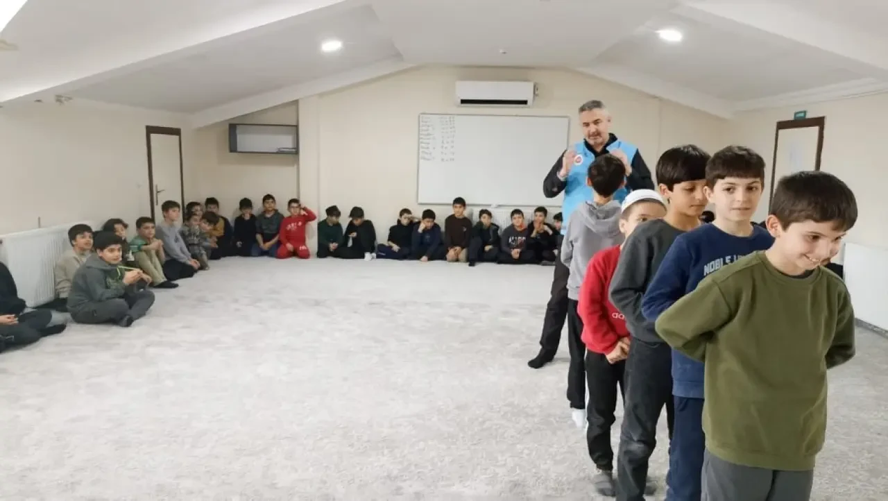 Amasya’da Gençlere Manevi Ara Dönem Kampı 2