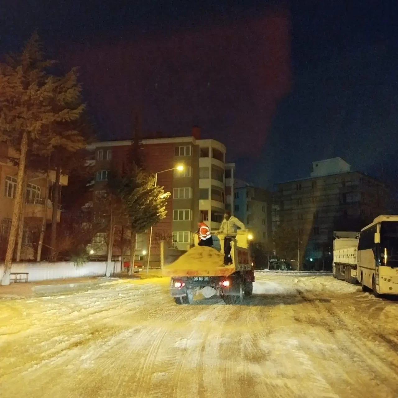 Merzifon’da Kışa Karşı 7/24 Mücadele 5