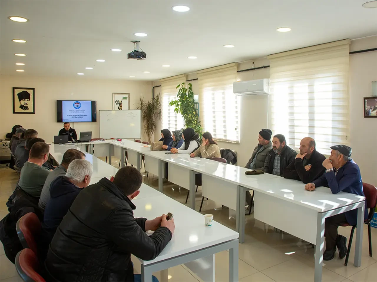 Amasya’da Süt ve Üretim Alarmı 4