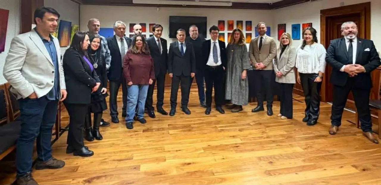 KGK Londra’da diaspora gazetecilerini buluşturdu 6