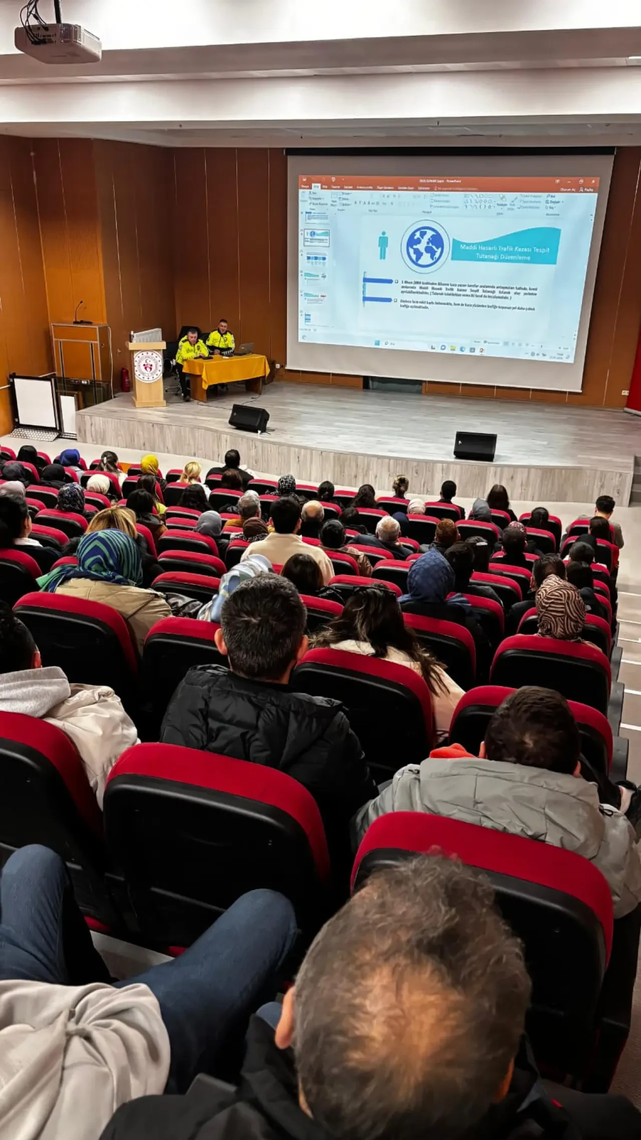 Amasya'da 445 Personele Trafik Bilinci 3