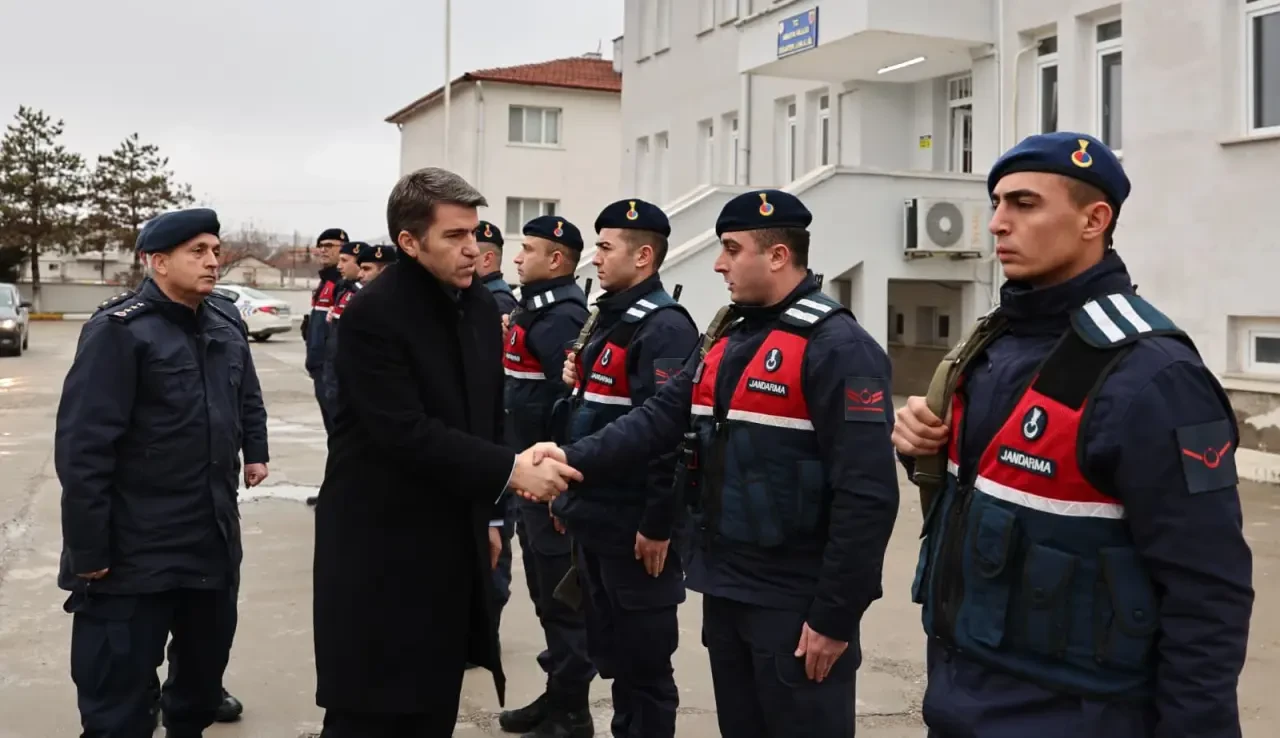 Vali Bakan Doğantepe’de 9