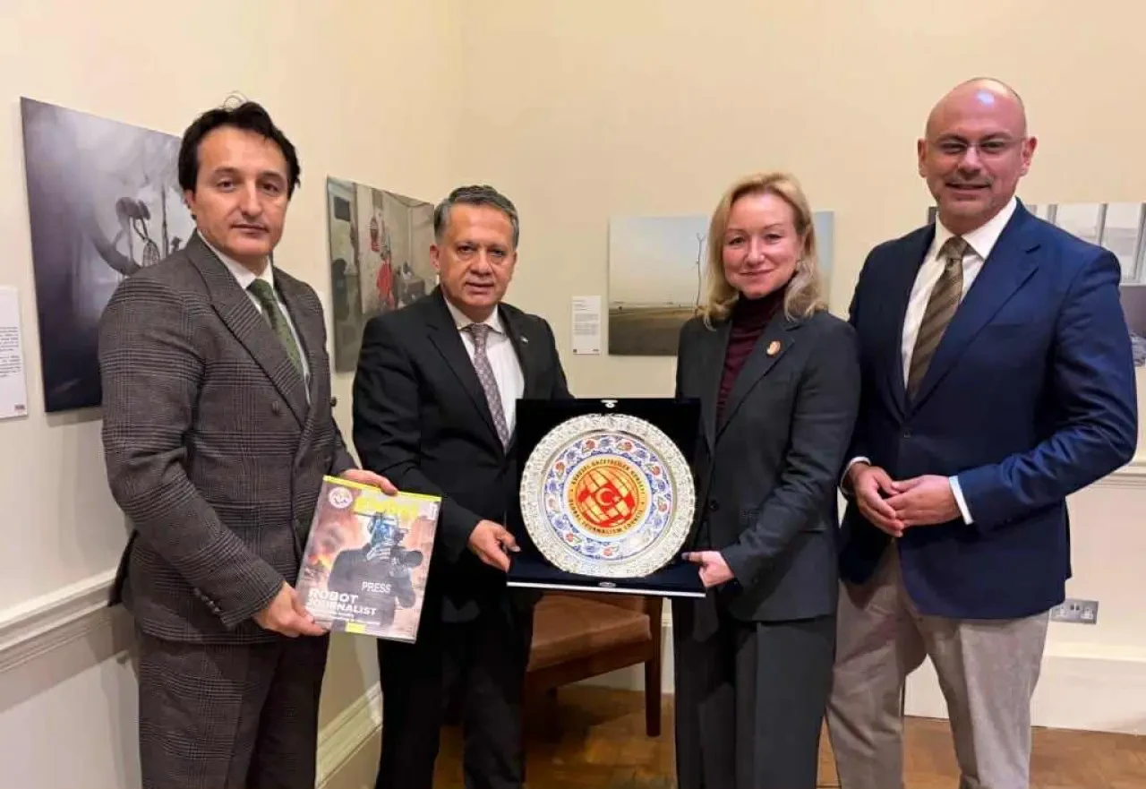 KGK’dan Londra'da diplomasi turu 2