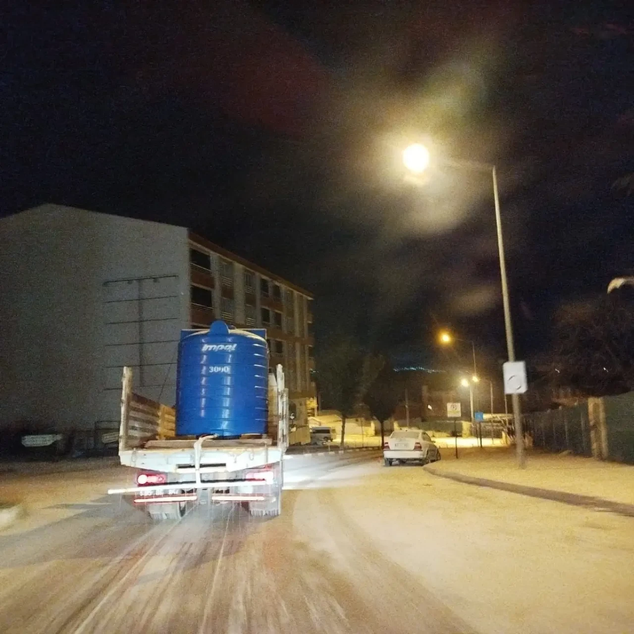 Merzifon’da Kar Mesaisi: Ekipler Gece Gündüz Sahada 6