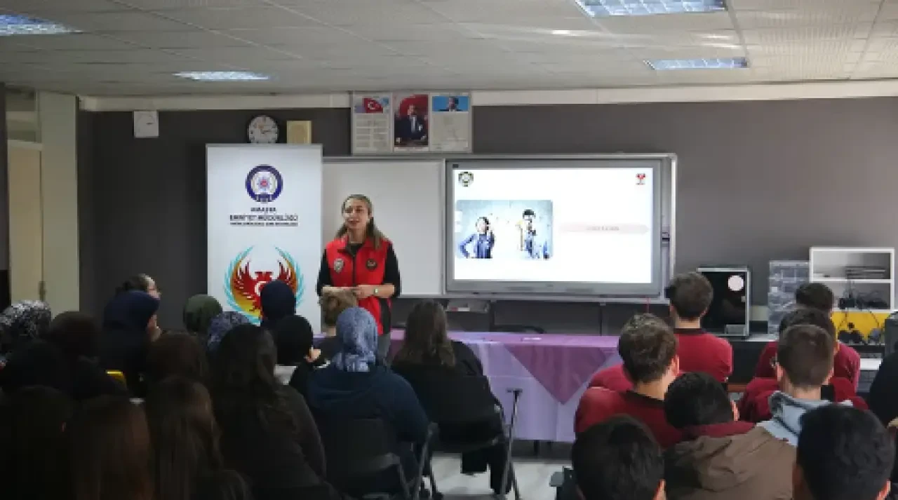 Amasya Emniyetinden 3 Bin 903 Gence Güvenli Gelecek! 1