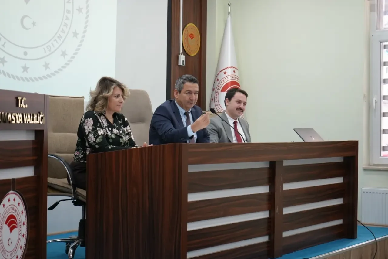 Amasya’da Zirai Satıcılara Toplantı Düzenlendi 1