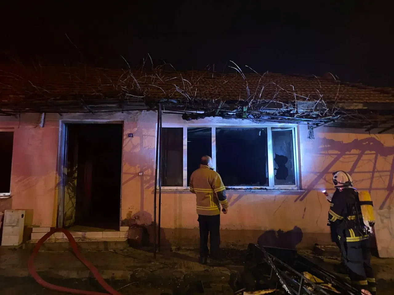 Geceyi alevler aydınlattı! 2