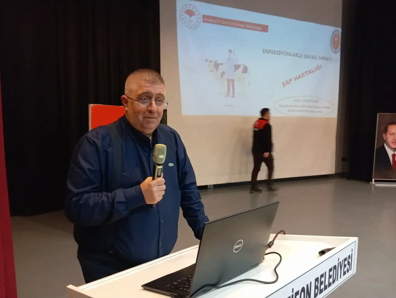 Üretici Şap Hastalığı Konusunda Bilgilendirildi 1