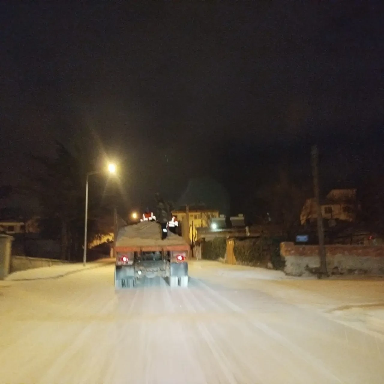 Merzifon’da Kar Mesaisi: Ekipler Gece Gündüz Sahada 8