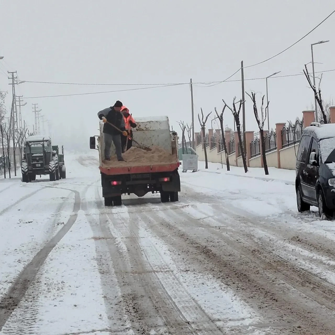 Merzifon Belediyesi’nden Kar ve Buzla Mücadelede 4