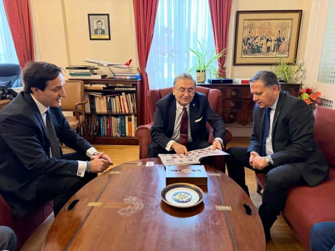 KGK’dan Londra'da diplomasi turu 8