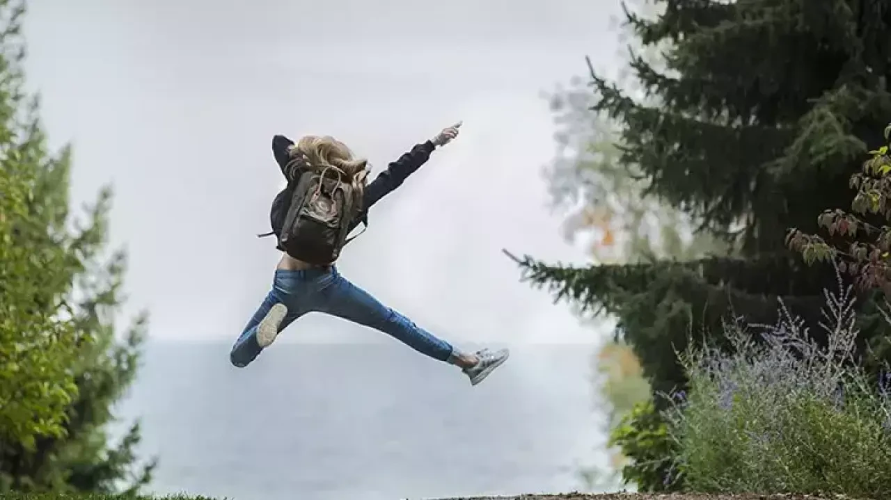 Rüyada Sıçramak Ne Anlama Gelir? İşte Psikolojik ve Dini Yorumları 1