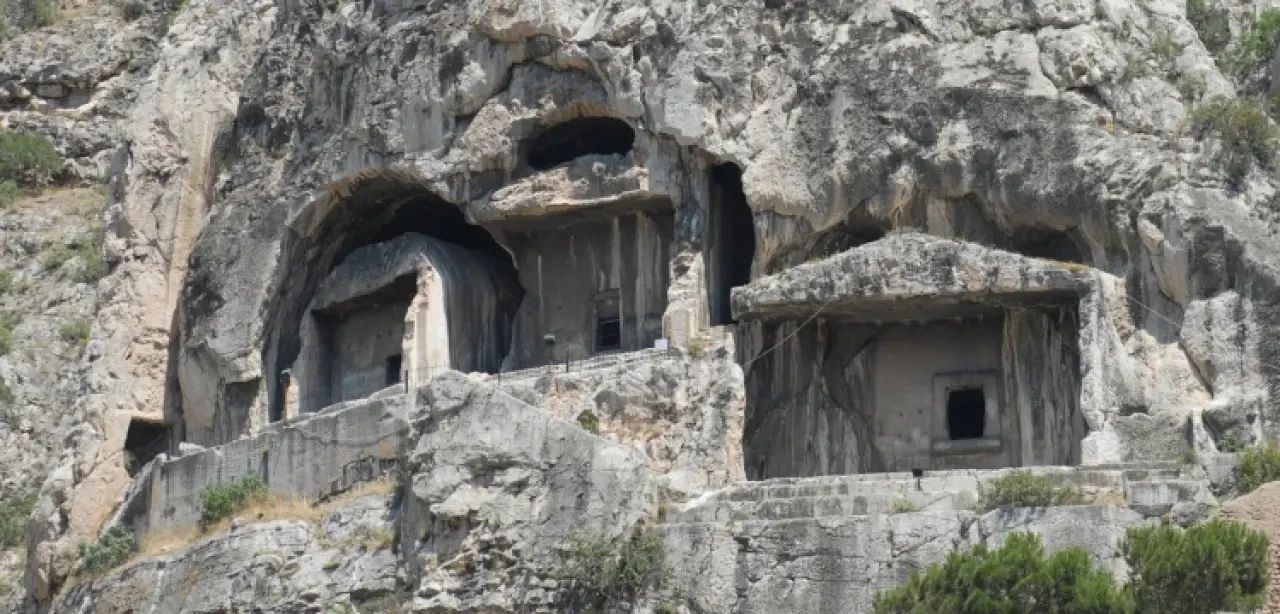 Amasya: Binlerce Yıllık Tarihin Canlı Tanığı 2