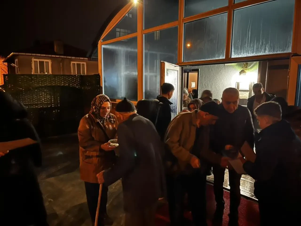 Ak Parti Gençlik Kolları Sahada 1