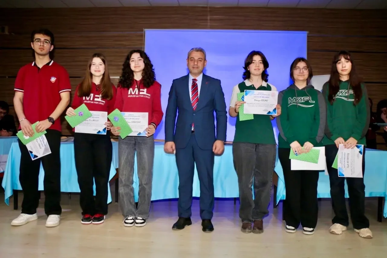 Amasya’da “Oku-Yorum, Yazı-Yorum” Paneli 5