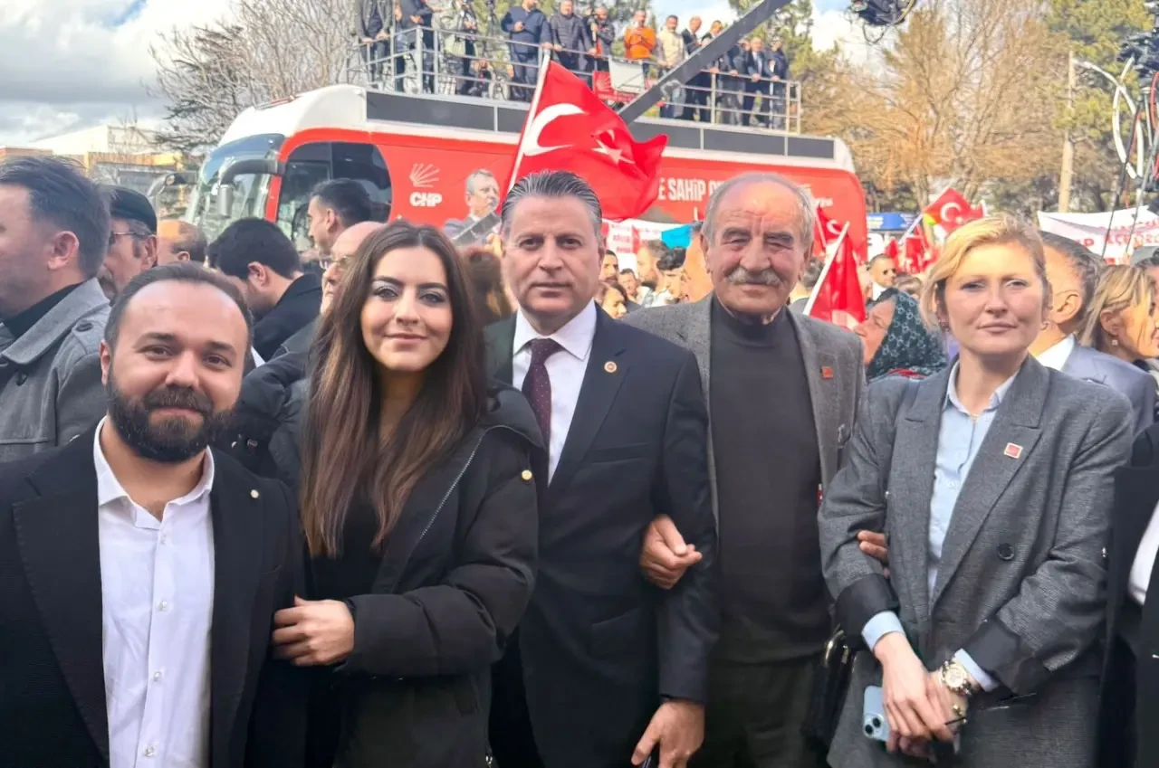 Çorum Meydanlara Sığmadı: Halk İradesi Tek Ses Oldu 3