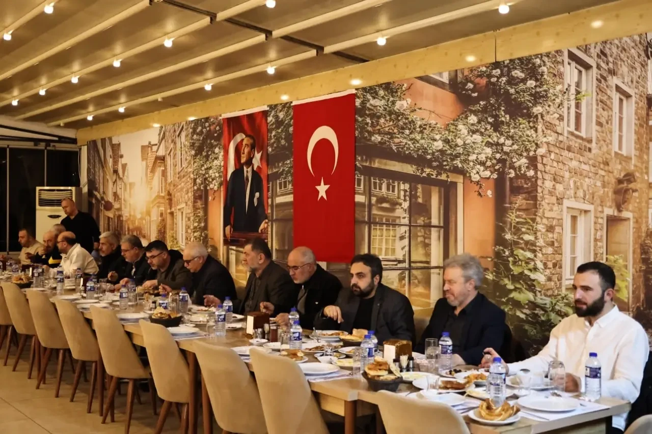 Başkan Alp Kargı Din Görevlileriyle Sahurda Buluştu 5